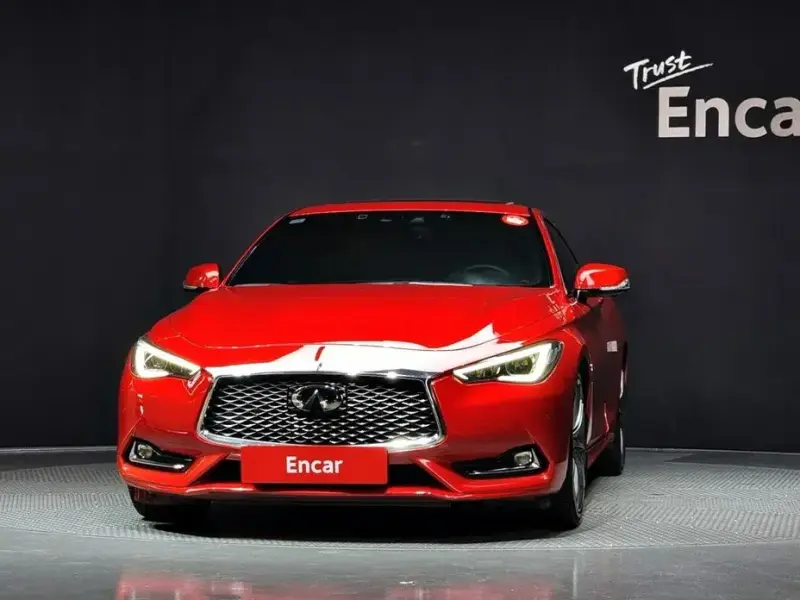 2018 Infiniti Q60 с пробегом 119 941 км