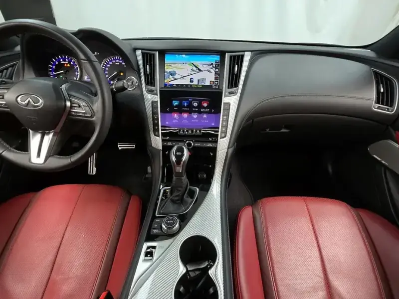 2018 Infiniti Q60 с пробегом 119 941 км
