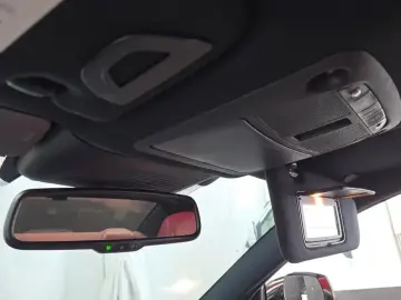 2018 Infiniti Q60 с пробегом 119 941 км