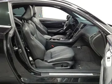 2018 Infiniti Q60 с пробегом 106 848 км