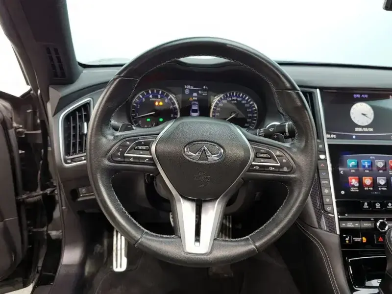 2018 Infiniti Q60 с пробегом 106 848 км