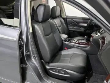 2018 Infiniti Q70 с пробегом 104 800 км