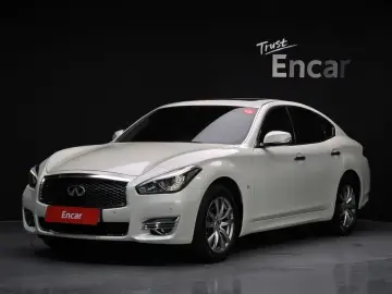 2019 Infiniti Q70 с пробегом 66 459 км