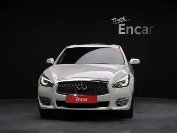 2019 Infiniti Q70 с пробегом 66 459 км