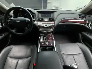 2019 Infiniti Q70 с пробегом 66 459 км