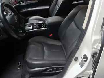 2019 Infiniti Q70 с пробегом 66 459 км