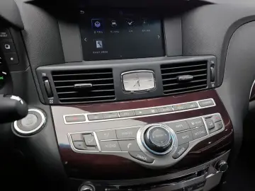 2019 Infiniti Q70 с пробегом 66 459 км