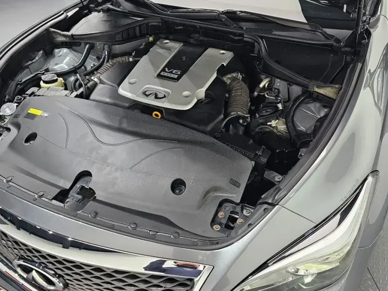 2017 Infiniti Q70 с пробегом 125 271 км