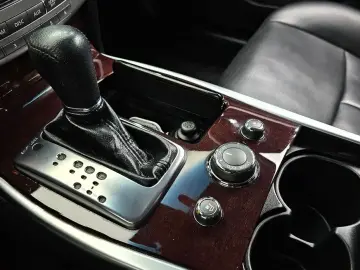 2017 Infiniti Q70 с пробегом 125 271 км