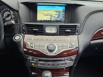 2017 Infiniti Q70 с пробегом 125 271 км