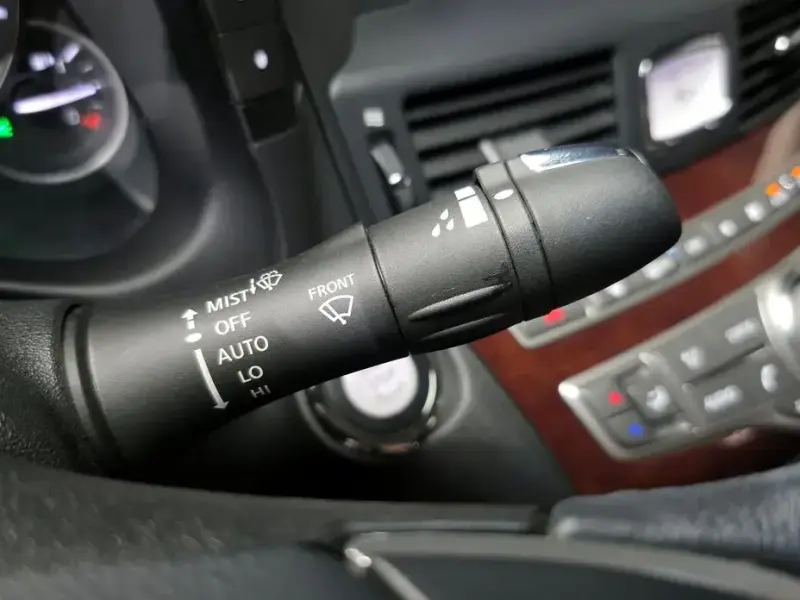 2018 Infiniti Q70 с пробегом 107 344 км