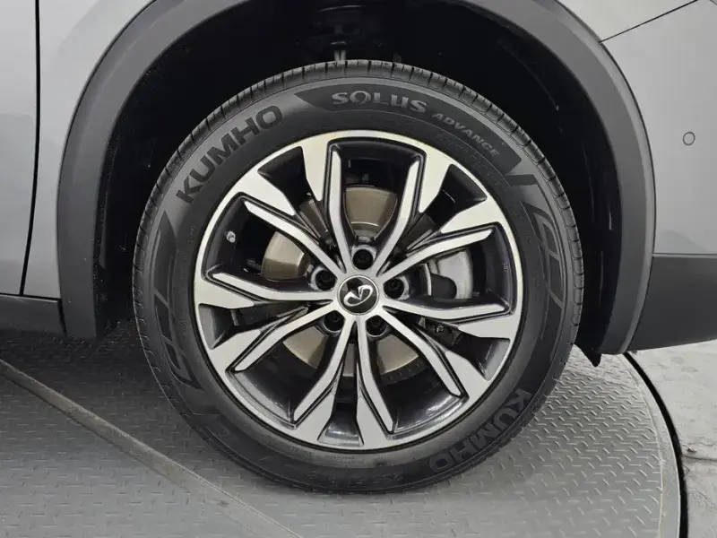 2019 Infiniti QX30 с пробегом 75 386 км