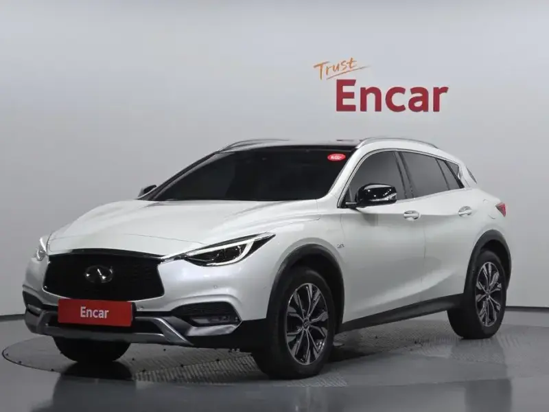 2019 Infiniti QX30 с пробегом 37 724 км