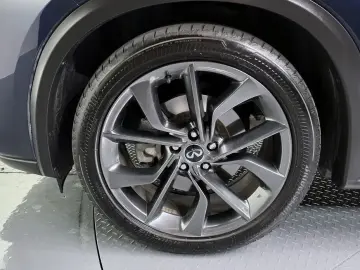 2019 Infiniti QX50 с пробегом 36 967 км