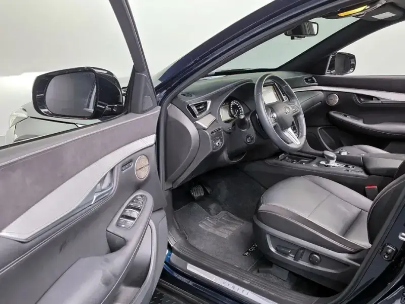 2019 Infiniti QX50 с пробегом 36 967 км