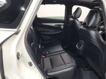 2019 Infiniti QX50 с пробегом 93 820 км