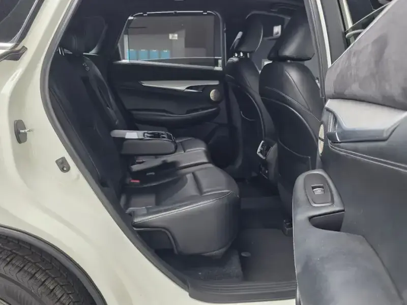 2019 Infiniti QX50 с пробегом 82 799 км