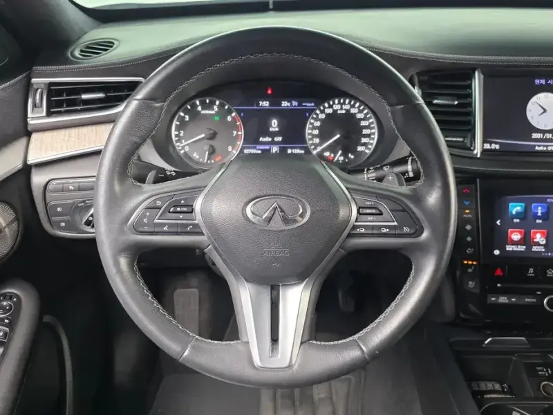 2019 Infiniti QX50 с пробегом 82 799 км