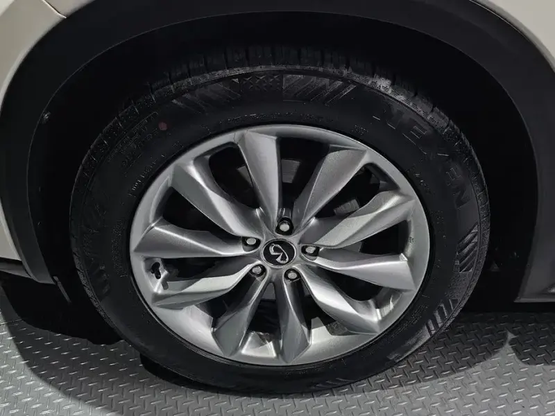 2019 Infiniti QX50 с пробегом 62 935 км
