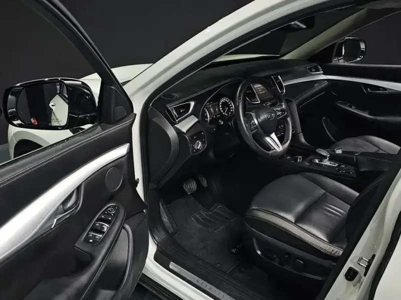 2019 Infiniti QX50 с пробегом 62 935 км