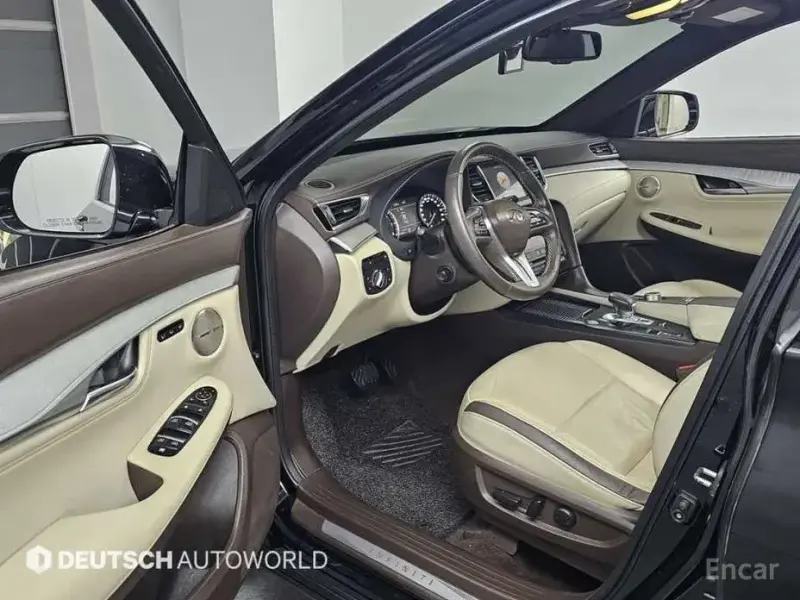 2019 Infiniti QX50 с пробегом 120 238 км