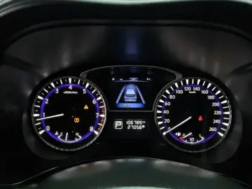 2018 Infiniti QX60 с пробегом 106 785 км