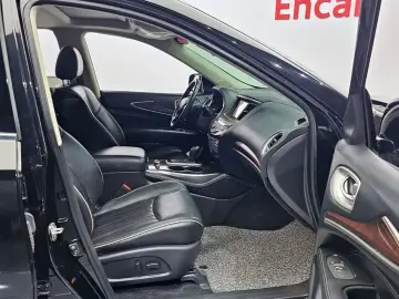 2018 Infiniti QX60 с пробегом 106 785 км
