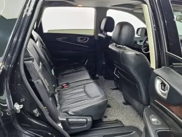 2018 Infiniti QX60 с пробегом 106 785 км
