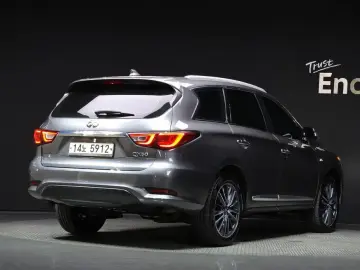 2017 Infiniti QX60 с пробегом 57 673 км
