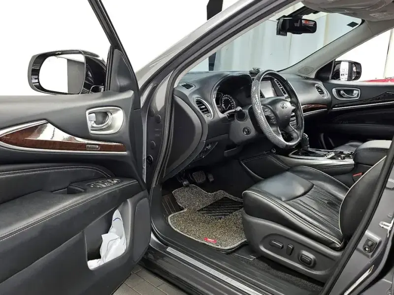 2017 Infiniti QX60 с пробегом 57 673 км