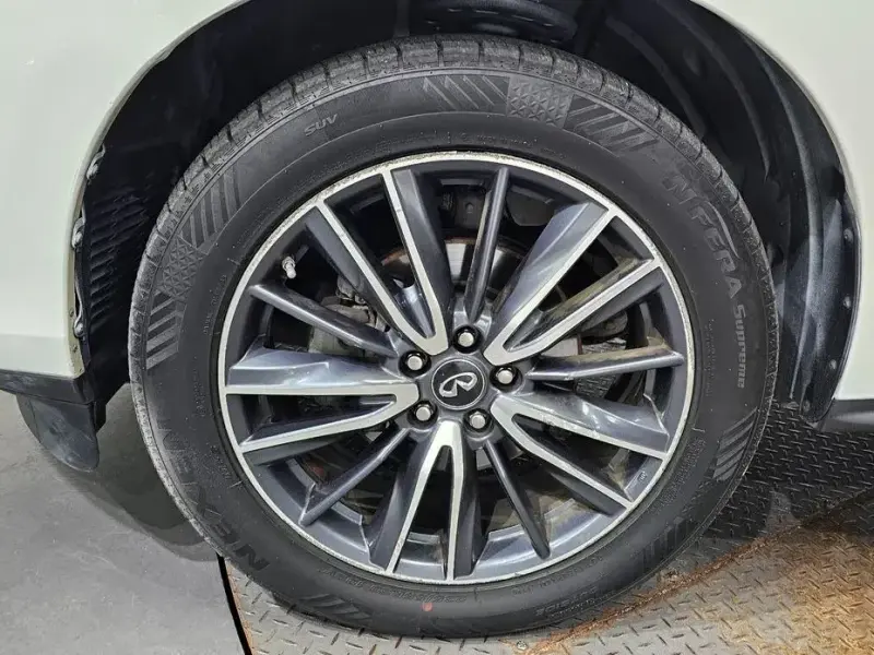 2017 Infiniti QX60 с пробегом 132 237 км