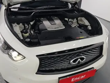 2017 Infiniti QX70 с пробегом 116 404 км
