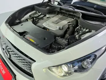 2017 Infiniti QX70 с пробегом 61 121 км