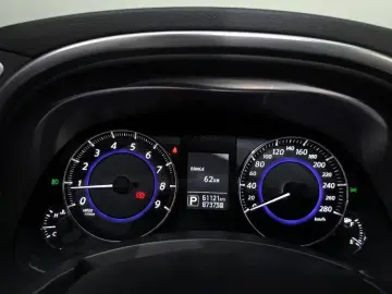 2017 Infiniti QX70 с пробегом 61 121 км