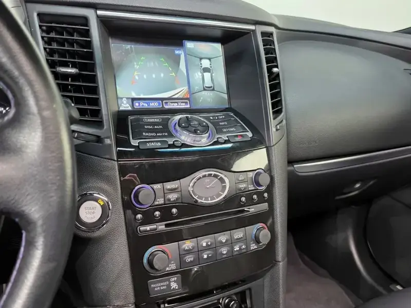 2017 Infiniti QX70 с пробегом 61 121 км
