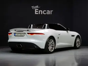 2021 Jaguar F-Type с пробегом 27 352 км