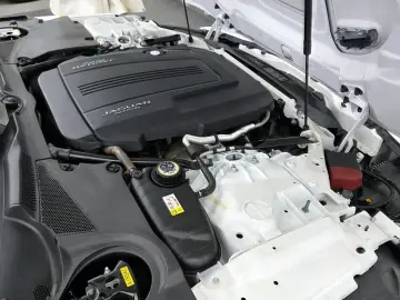 2021 Jaguar F-Type с пробегом 27 352 км