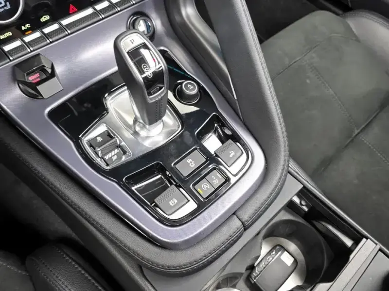 2021 Jaguar F-Type с пробегом 27 352 км