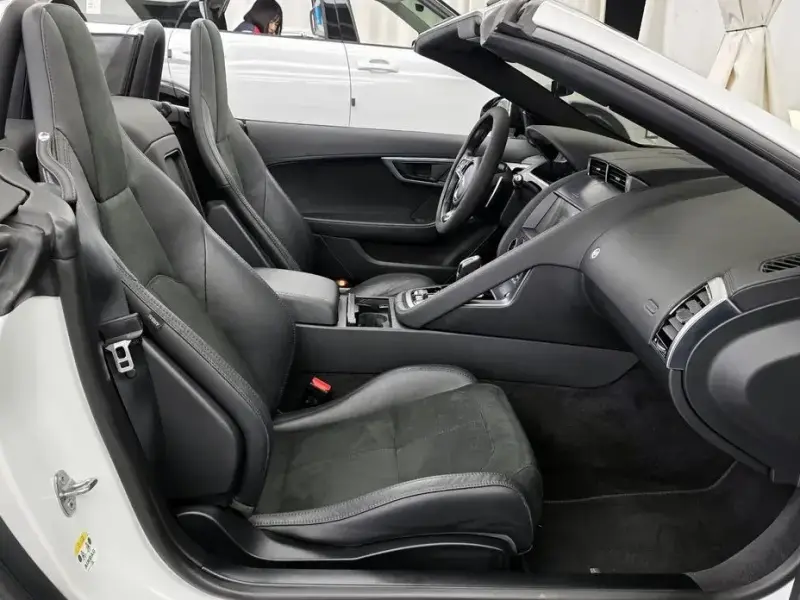 2021 Jaguar F-Type с пробегом 27 352 км