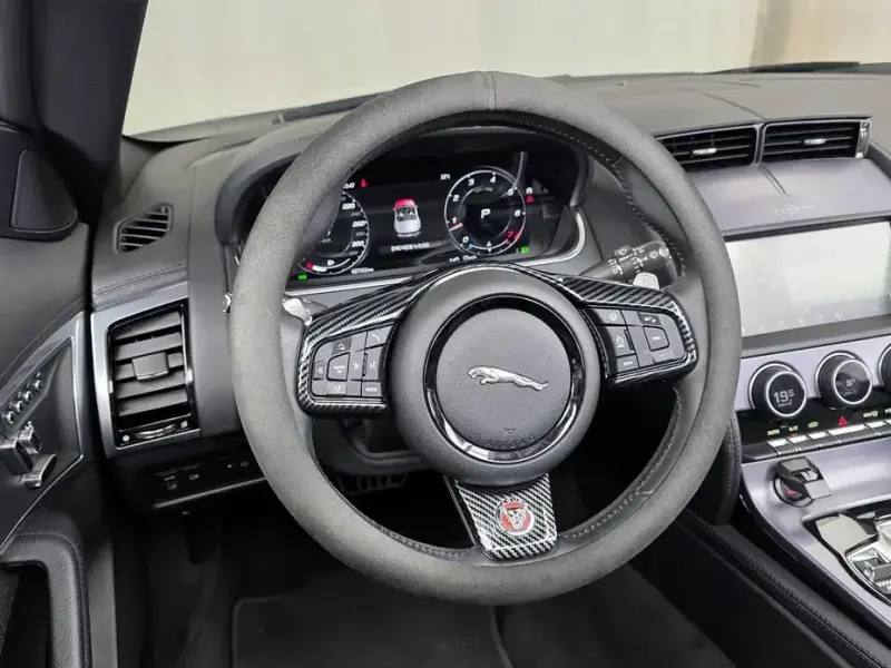 2021 Jaguar F-Type с пробегом 27 352 км