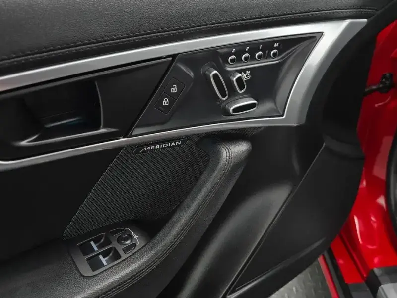 2021 Jaguar F-Type с пробегом 84 771 км