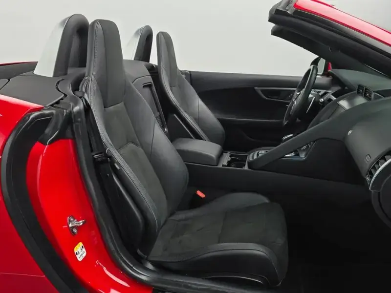 2021 Jaguar F-Type с пробегом 84 771 км