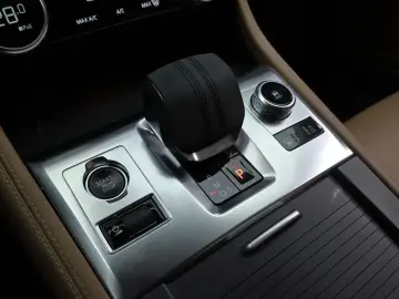 2023 Jaguar F-Pace с пробегом 57 913 км