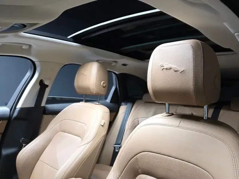 2023 Jaguar F-Pace с пробегом 57 913 км