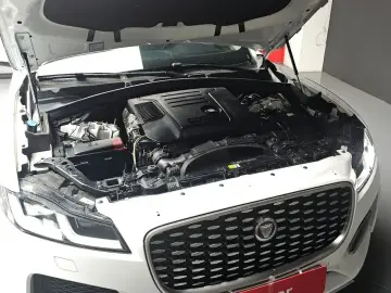 2022 Jaguar F-Pace с пробегом 104 420 км