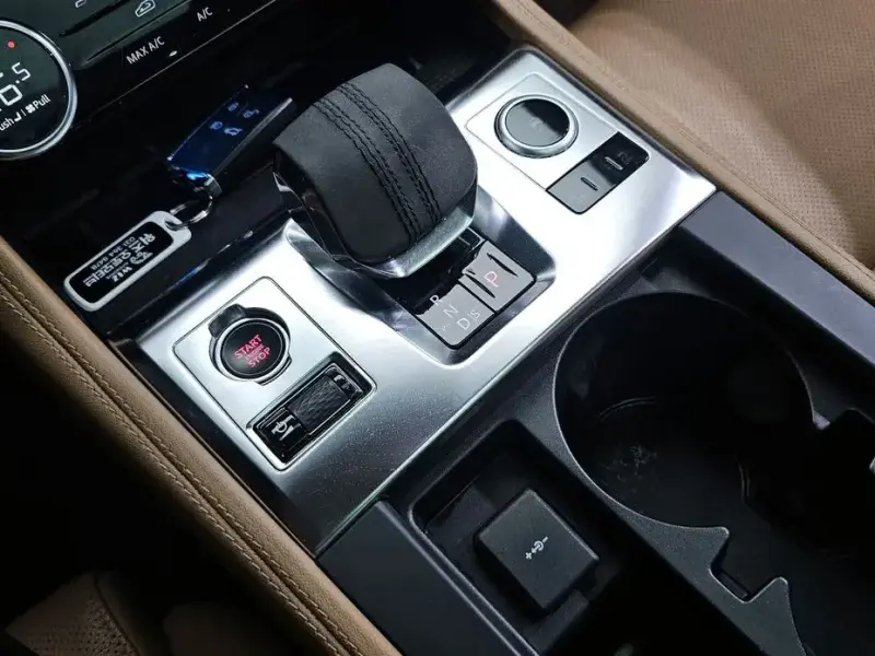 2022 Jaguar F-Pace с пробегом 104 420 км