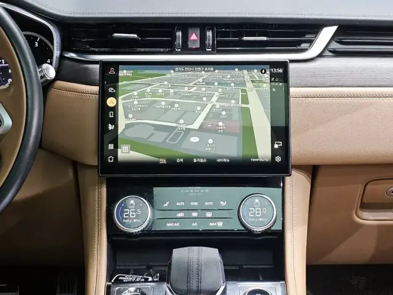 2022 Jaguar F-Pace с пробегом 104 420 км