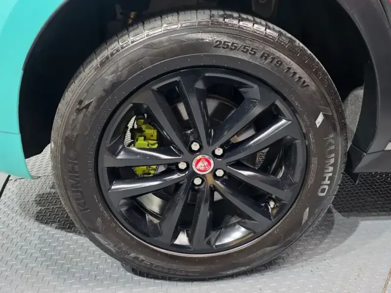 2019 Jaguar F-Pace с пробегом 145 076 км