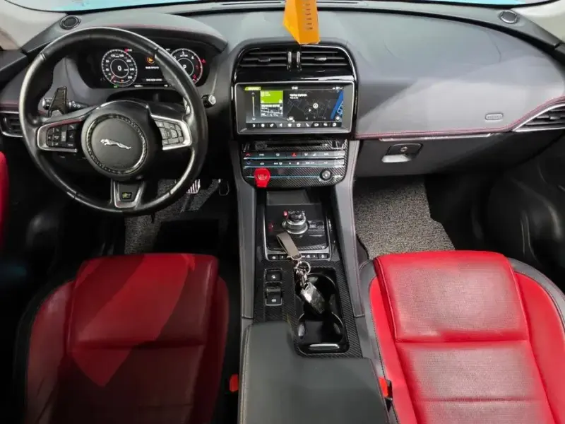 2019 Jaguar F-Pace с пробегом 145 076 км