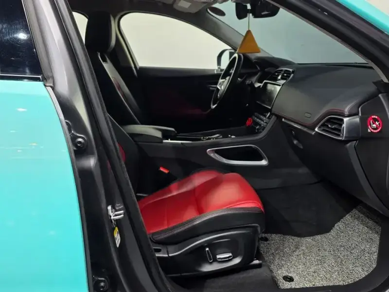 2019 Jaguar F-Pace с пробегом 145 076 км